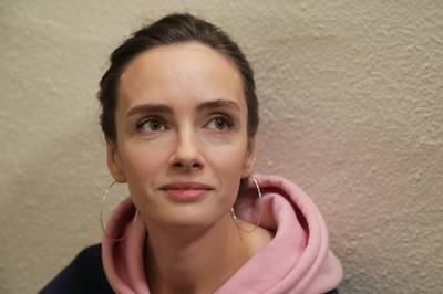 изображение,скриншот к Судьба на лестничной клетке (2022) 1-4 серия